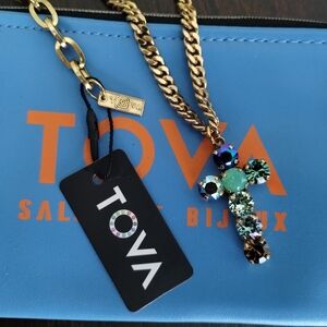 TOVA CROSS NECKLACE IN OMBRE